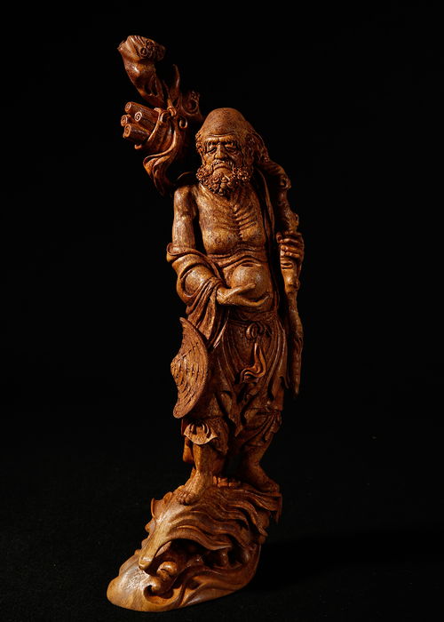 竹根雕藝術的守望者 木雕大師黃建海